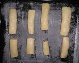 A picture of step 6 of Sausage roll.