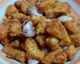 Foto langkah ke 6 dari resep Ayam goreng bawang.