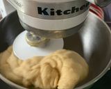 Foto langkah ke 1 dari resep Korean Cream Cheese Garlic Bread.
