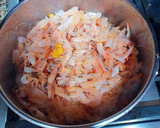 Foto del paso 2 de la receta: Sopa de gambas frescas con verduras a los tres caldos