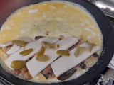 Omelette de champiñones y aceitunas