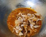 Foto langkah ke 2 dari resep Tumis Ayam suwir.