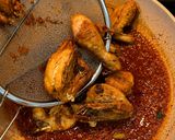 Foto langkah ke 4 dari resep Ayam Masak Merah Khas Malaysia.