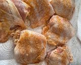 A picture of step 1 of Crock pot pineapple chicken thighs.