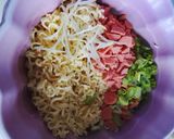 Foto langkah ke 2 dari resep Lumpia Mie.