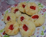 Foto langkah ke 6 dari resep Strawberry thumbprint cookies 🍓🍓🍓.