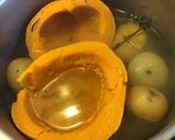Une image de l'étape 3 de Purée Halloween de potimarron pommes de terre et oignon au parmesan.