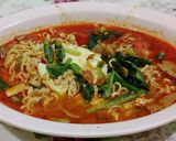 Foto langkah ke 4 dari resep Mie Rebus Merah.