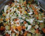 Foto langkah ke 2 dari resep Pastel sayur sederhana.