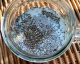 Gambar langkah 3 resipi Chia Seeds Mixed Berries.