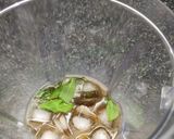 A picture of step 2 of Jaggery Sharbat.