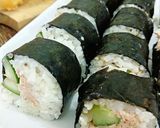 Foto langkah ke 6 dari resep Tuna Mayo Sushi.