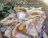 Foto langkah ke 10 dari resep Pizza Teflon potong cocok untuk snack box.