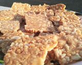 સીંગદાણાની ચીકી (Peanuts Chikki Recipe in Gujarati) રેસીપી સ્ટેપ4ફોટો