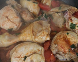 Foto del paso 2 de la receta: Pollo rustido con tomates y pimentón