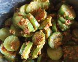 A picture of step 3 of Achari Ivy gourd crisp.