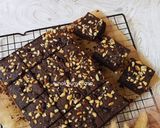 Foto langkah ke 7 dari resep Brownies Pisang Putih Telur.