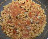 Foto del passaggio 5 della ricetta Tubetti con le cozze
