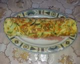 Foto del passaggio 4 della ricetta Rotolo di zucchine con Philadelphia e prosciutto cotto