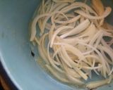 Foto del paso 5 de la receta: Zuppa di fiori di zucca - Sopa de flor de calabaza