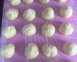Foto langkah ke 2 dari resep Butter rolls bread.
