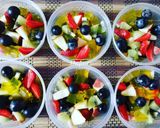 Foto langkah ke 1 dari resep Salad buah.