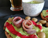 Foto del paso 8 de la receta: Tostas de paté de guisantes
