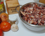 Foto del paso 1 de la receta: Pulpo encebollado con patatas