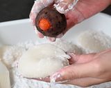 Foto del paso 7 de la receta: Daifuku de fresa al microondas (いちご大福) 🍡🍓【Dulce japonés】