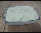 A picture of step 4 of Three colour sandwich Custard.