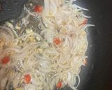 A picture of step 2 of Egg noodles.