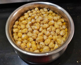 A picture of step 1 of Pindi Chhole Masala.