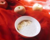 Hình bước làm 3 của món Smoothie bowlChuối- táo mix yến mạch- sữa - chia ngâm)