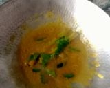 Foto langkah ke 5 dari resep Ayam goreng bumbu kuning.