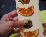 A picture of step 17 of Fruity chocolate Bars.