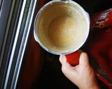 A picture of step 1 of Banana cocoa milkshake.