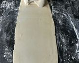 Foto del paso 4 de la receta: Pastel hojaldrado de pollo