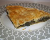 Foto del paso 14 de la receta Empanada de espinacas y morcilla de cebolla