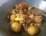 ফুলকপি দিয়ে হাঁসের ডিমের ডালনা (Fulkopi diye hanser dimer dalna recipe in Bengali) রেসিপি ধাপ - 5 ছবি