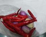 Foto langkah ke 3 dari resep Udang Cumi Saus Padang.