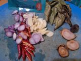 109. Bola daging tahu kecap