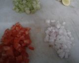 A picture of step 1 of Taka Tak Bhel.
