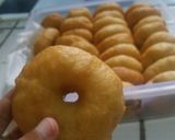 Foto langkah ke 8 dari resep Donat Irit, Montok(no egg no potato).