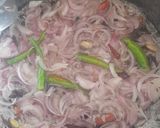 A picture of step 1 of Chicken curry.
