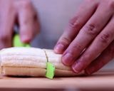 Foto langkah ke 1 dari resep Banana Lumpia.