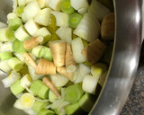 Foto del paso 3 de la receta: Fumet o caldo de pescado