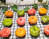 Foto langkah ke 10 dari resep Donat mini glasir gula.