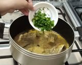 A picture of step 5 of Fish Head Curry.