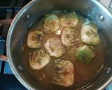 Foto del paso 2 de la receta: Alcachofas con calamares