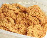 Foto langkah ke 5 dari resep Kremesan Super Renyah dan Bersarang Anti Gagal.
